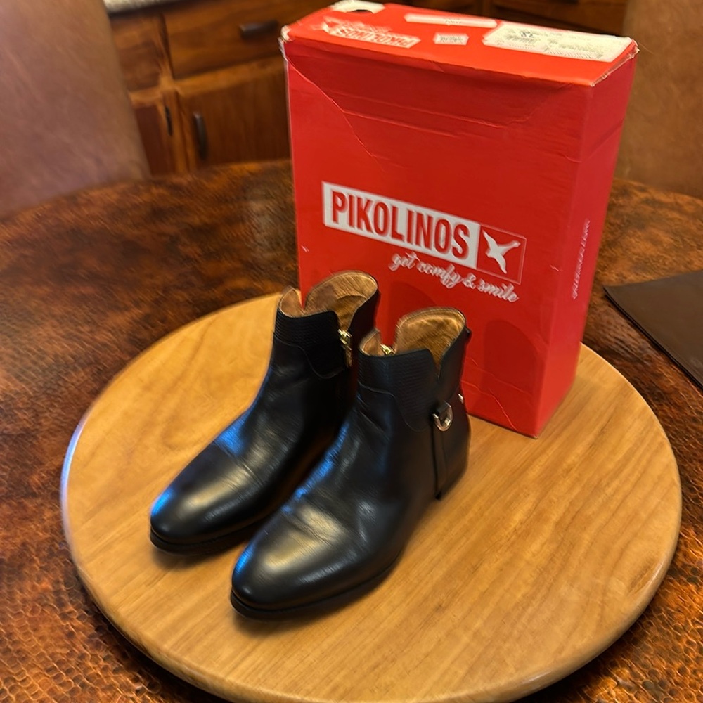 Pikolino ankle boots